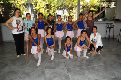 aula-de-ballet-associacao-ponto-cultural